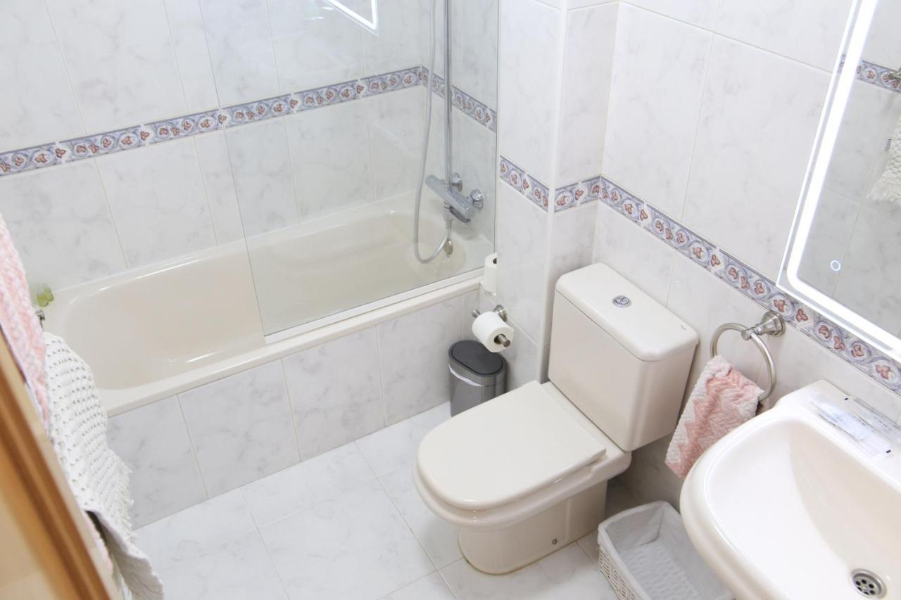 דירות לאס רוסאס דה מדריד Precioso Apartamento Con Piscina Y Bien Comunicado מראה חיצוני תמונה